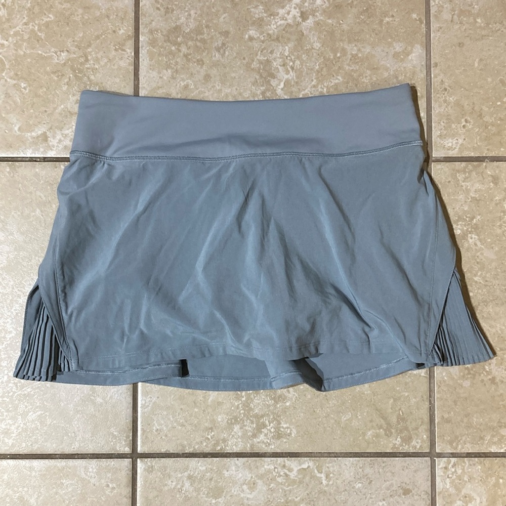 Lululemon Rhino Grey Play Off the Pleats Skirt